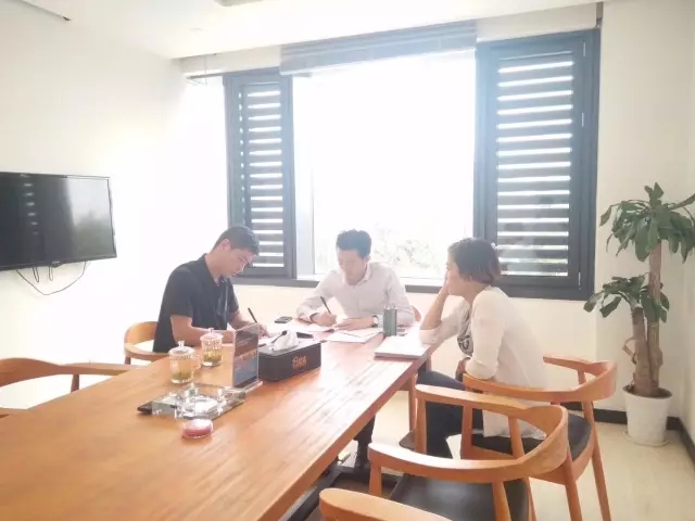 熱烈祝賀哈密伊州王總簽約創(chuàng)綠家！