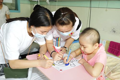 室內甲醛超標怎么辦？為了快樂暑假，父母必須這么做！