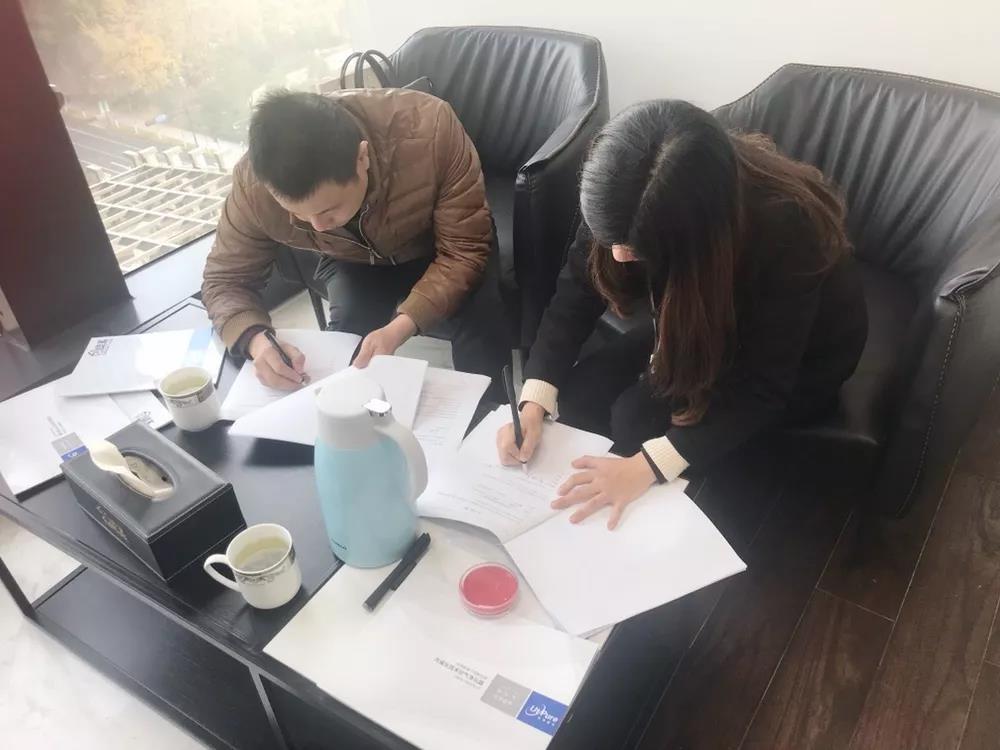 熱烈祝賀楊總簽約創綠家江西省吉安市縣級代理！