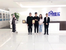 熱烈祝賀李總、王總簽約創綠家鞍山市區級代理！